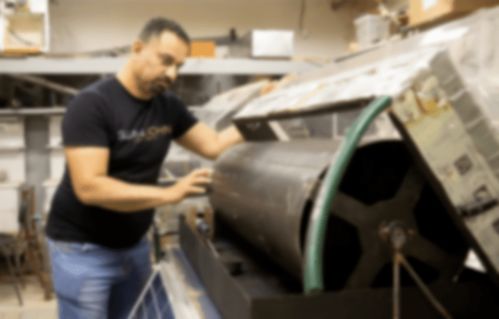 科技 俄科學(xué)家研發(fā)新型太陽(yáng)能蒸餾器,可將飲用水生產(chǎn)效率提高近300